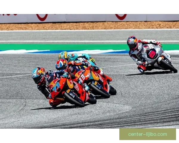 最新MotoGP赛事风云再起车手激战冠军悬念升级引全球车迷关注